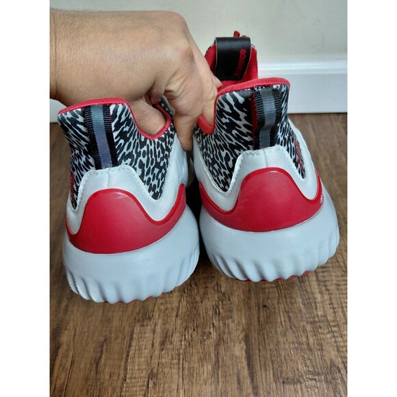 adidas alphabounce Men Size 12 Gray Red Sneakers Shoes main image 13